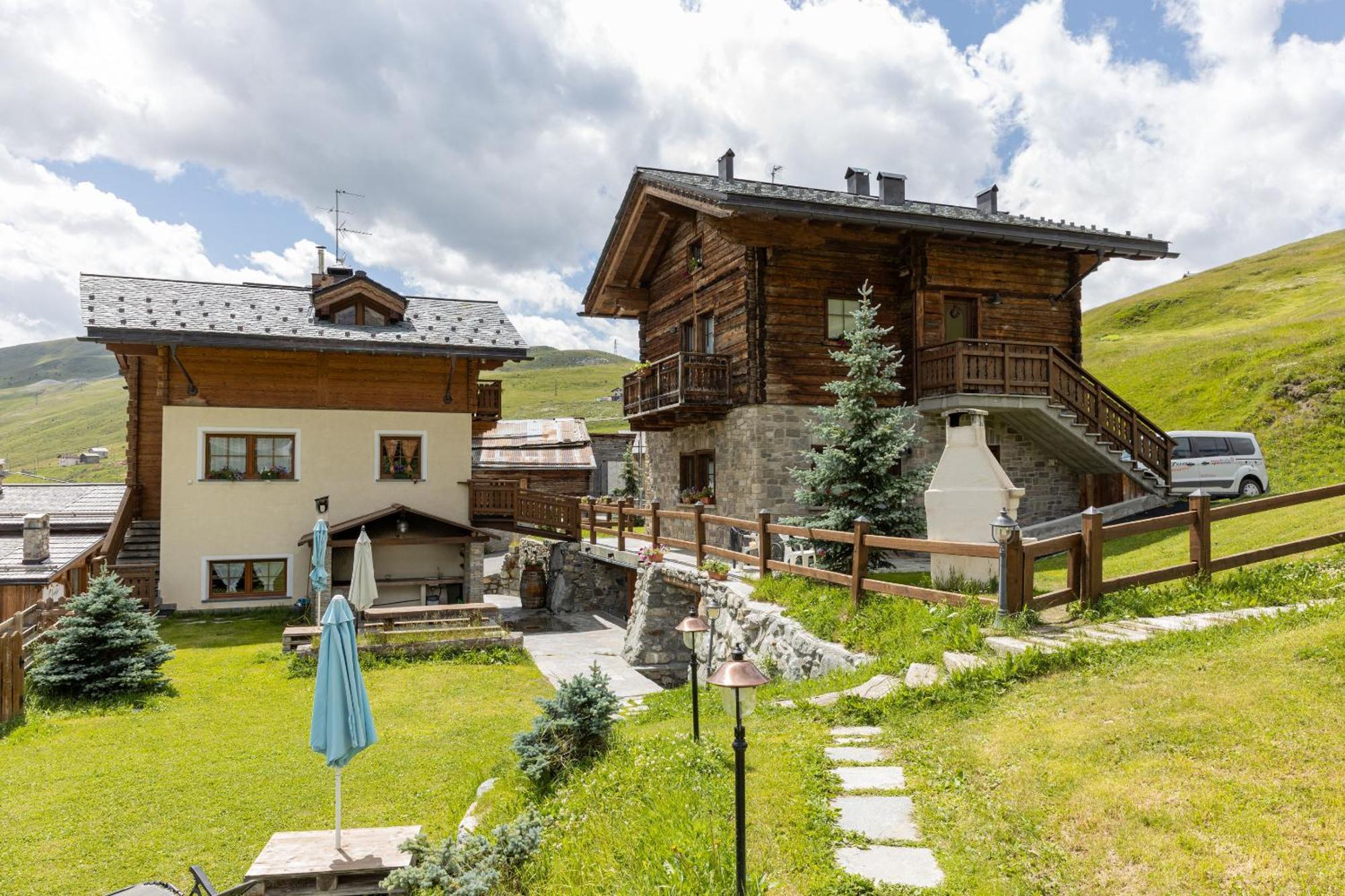 Pianeta Oro Avamposto Meteo Apartment Livigno Exterior foto